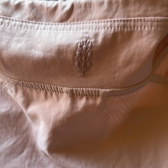 Free People Pullover NWOT - Picture 3 of 5